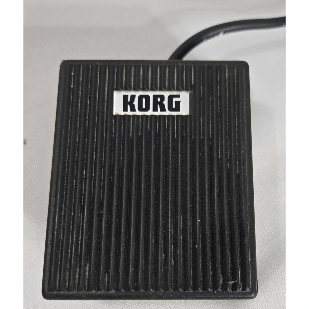 Korg Foot Switch 93 Made in Italy by Fatar